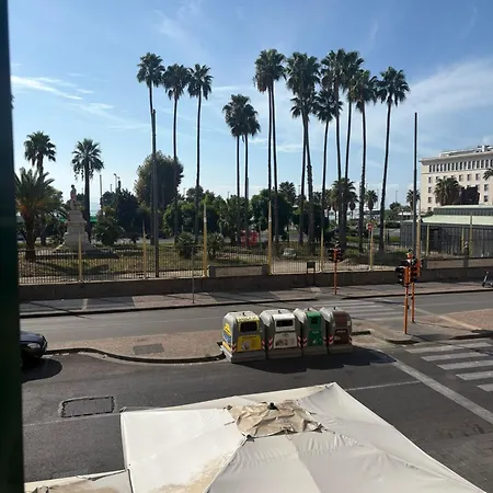 Riviera 84 Oda ve Kahvaltı Napoli