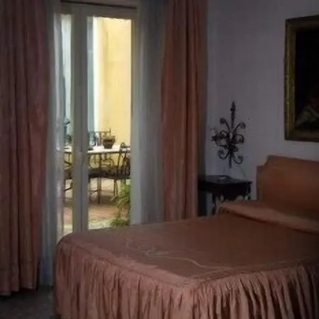 Bed and Breakfast Riviera 84